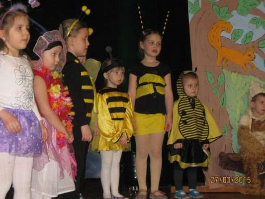 Grafika #19: Wielkanocne przedstawienie 