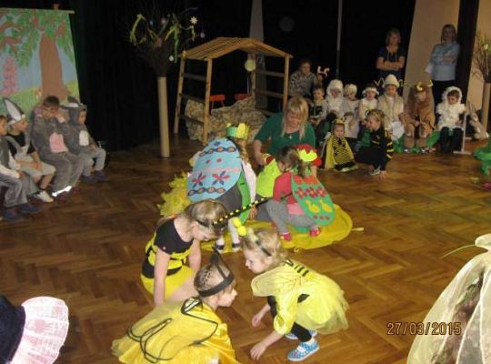 Grafika #26: Wielkanocne przedstawienie 