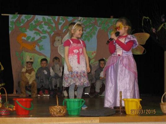 Grafika #27: Wielkanocne przedstawienie 