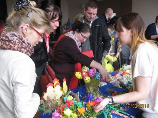 Grafika #32: Wielkanocne przedstawienie 