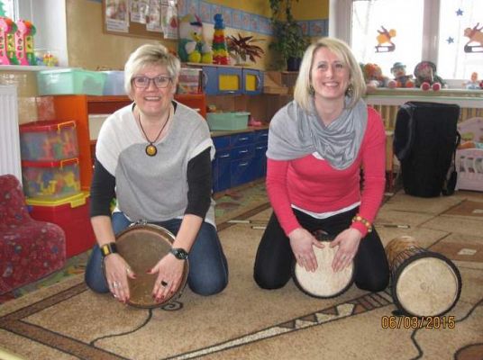 Grafika #23: Warsztaty Gra na bębnach afrykańskich 2015-03-06