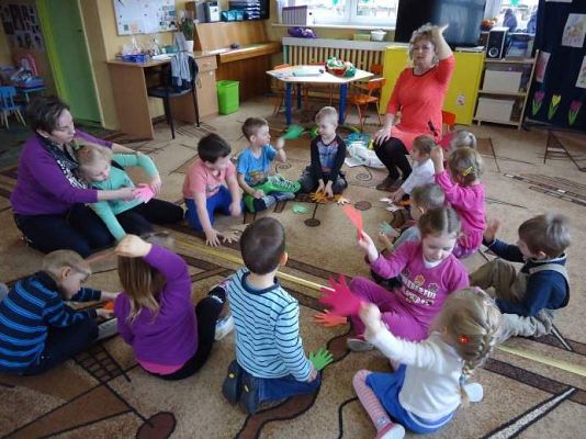 Grafika #14: Przedszkolne zabawy