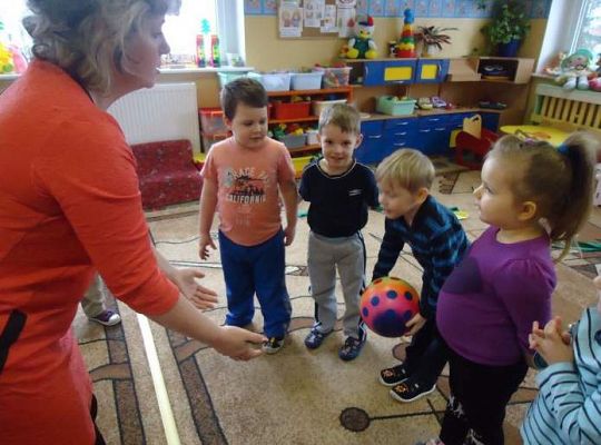 Grafika #1: Przedszkolne zabawy