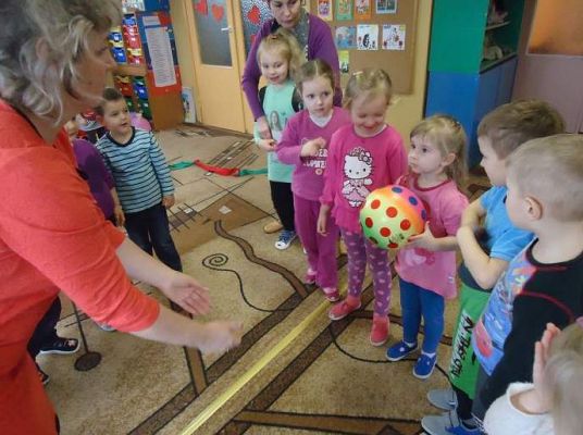 Grafika #2: Przedszkolne zabawy