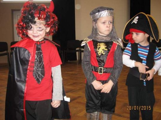 Grafika #14: Wesoły bal karnawałowy 