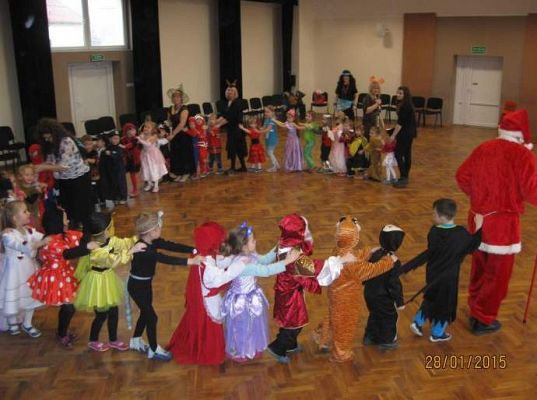 Grafika #28: Wesoły bal karnawałowy 