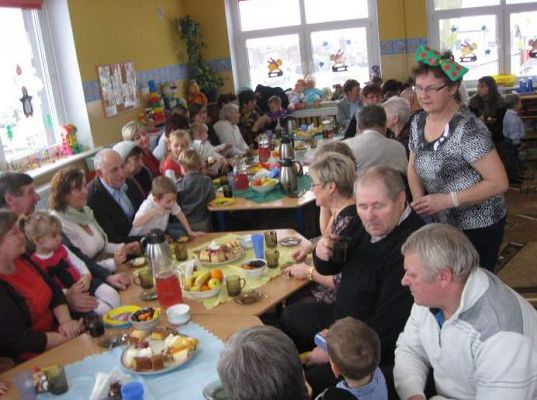 Grafika #35: Dzień Babci i Dziadka w Przedszkolu w Wicku