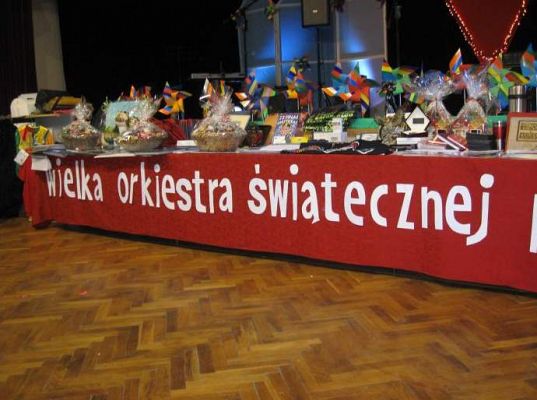 Grafika #0: Występ przedszkolaków na WOŚP w GOKiS w Wicku