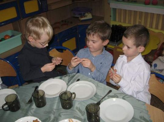 Grafika #9: Wigilia w naszym przedszkolu 2014r.