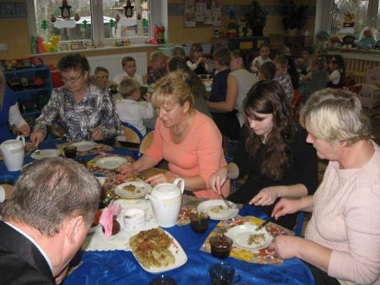 Grafika #16: Wigilia w naszym przedszkolu 2014r.