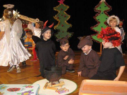 Grafika #4: Jasełka na wesoło - 16.12.2014 r.