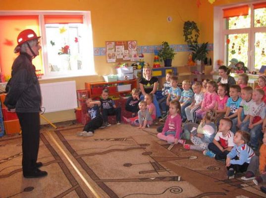 Grafika #14: Teatrzyk O niesfornym koziołku