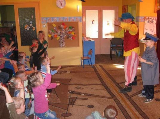 Grafika #16: Teatrzyk O niesfornym koziołku