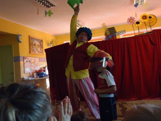 Grafika #7: Teatrzyk O niesfornym koziołku