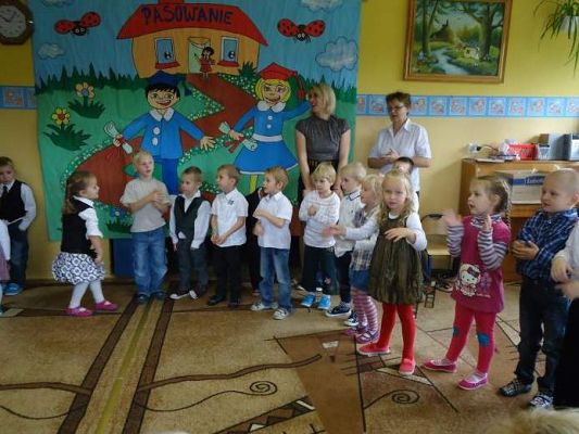 Grafika #3: DEN i Pasowanie na przedszkolaka 2014.10.13