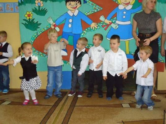 Grafika #8: DEN i Pasowanie na przedszkolaka 2014.10.13