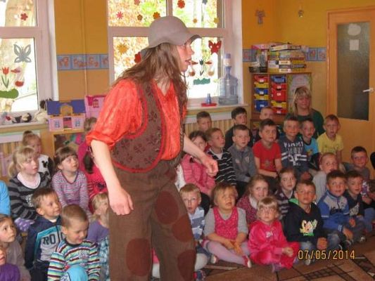 Grafika #2: Spektakl ,, Jasiu w krainie bajek&amp;#8217; 2014.05.08