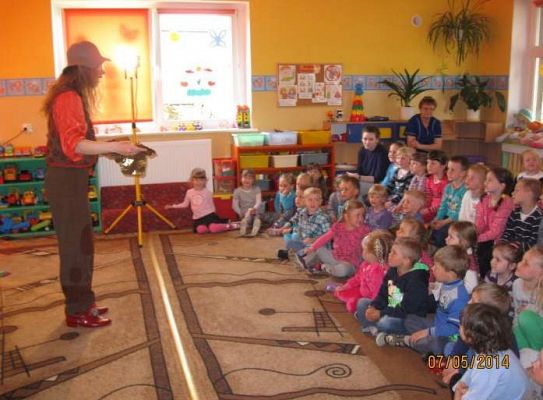 Grafika #5: Spektakl ,, Jasiu w krainie bajek&amp;#8217; 2014.05.08