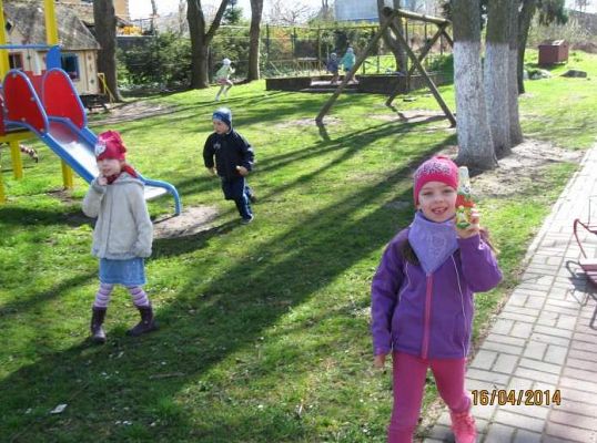 Grafika #3: Niespodzianka od zajączka 2014.04.16