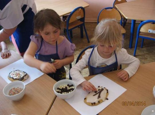 Grafika #4: Mazurki i babbeczki wielkanocne 2014.04.08