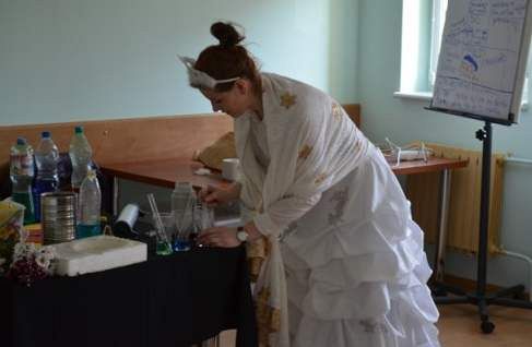 Grafika #2: Odwiedziny Królowej Śniegu 2014.03.04