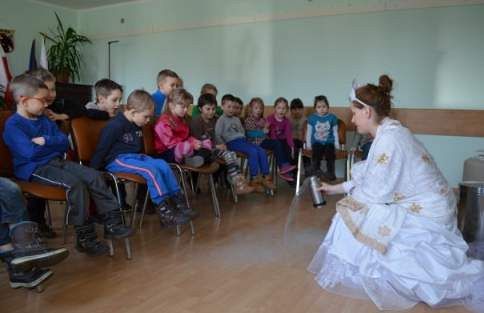 Grafika #6: Odwiedziny Królowej Śniegu 2014.03.04