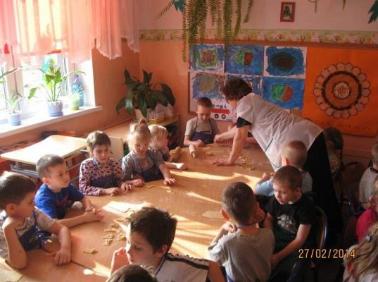 Grafika #9: Tłusty Czwartek w przedszkolu