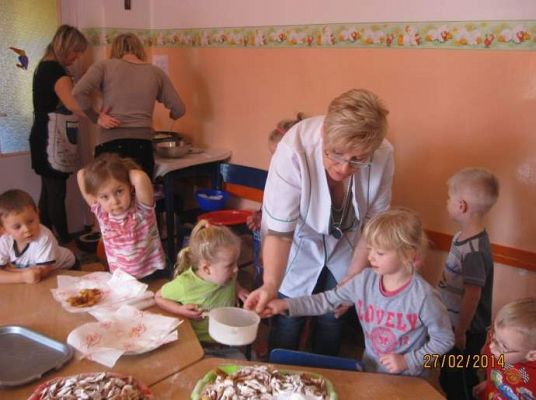 Grafika #15: Tłusty Czwartek w przedszkolu