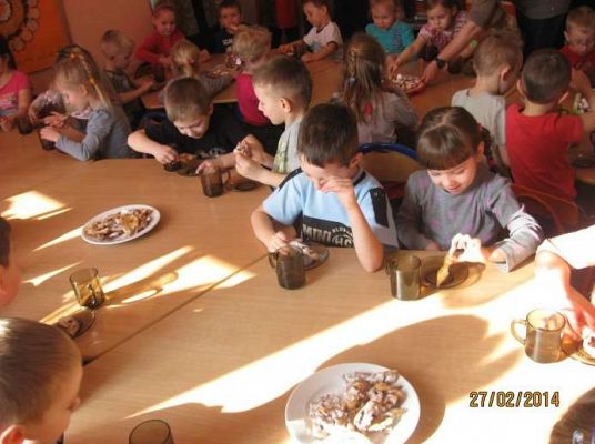 Grafika #16: Tłusty Czwartek w przedszkolu