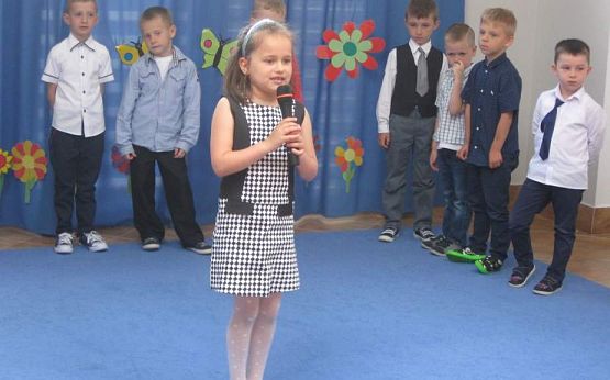 Grafika #14: Uroczystość Zakończenia Przedszkola przez dzieci 6 letnie