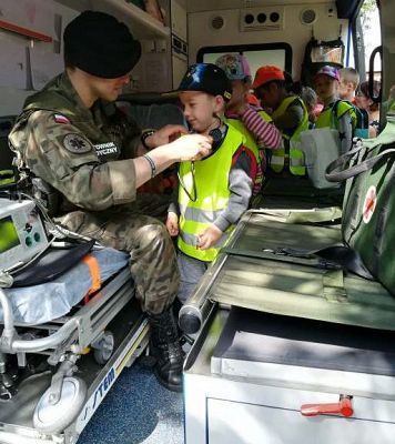 Grafika #0: Wyjazd do Jednostki Wojskowej-9.06.2017