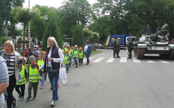 Grafika #20: Wyjazd do Jednostki Wojskowej-9.06.2017