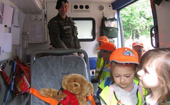 Grafika #28: Wyjazd do Jednostki Wojskowej-9.06.2017