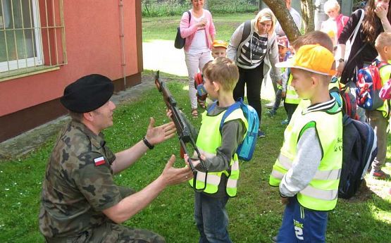 Grafika #30: Wyjazd do Jednostki Wojskowej-9.06.2017