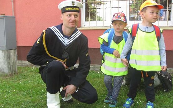 Grafika #34: Wyjazd do Jednostki Wojskowej-9.06.2017