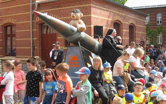 Grafika #37: Wyjazd do Jednostki Wojskowej-9.06.2017