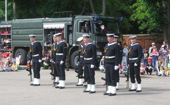 Grafika #39: Wyjazd do Jednostki Wojskowej-9.06.2017