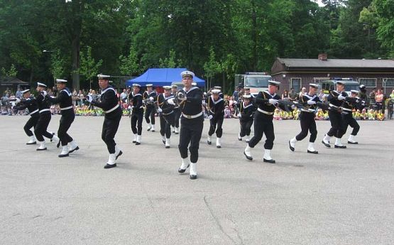 Grafika #42: Wyjazd do Jednostki Wojskowej-9.06.2017