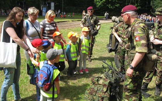 Grafika #57: Wyjazd do Jednostki Wojskowej-9.06.2017