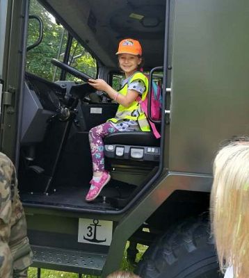 Grafika #5: Wyjazd do Jednostki Wojskowej-9.06.2017