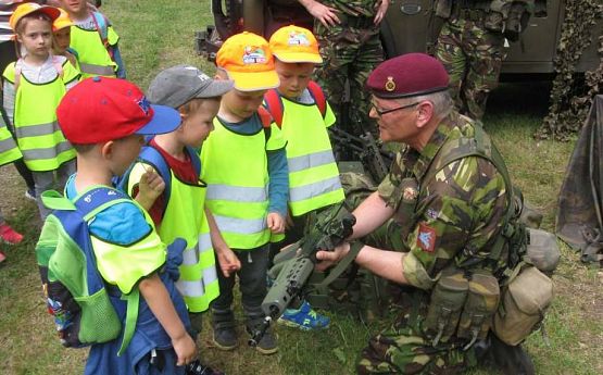 Grafika #59: Wyjazd do Jednostki Wojskowej-9.06.2017