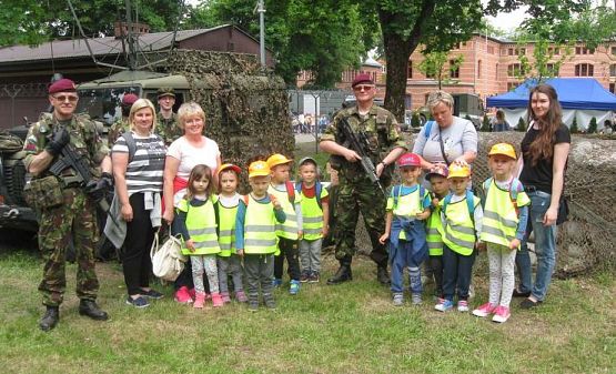 Grafika #60: Wyjazd do Jednostki Wojskowej-9.06.2017