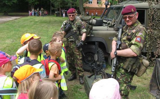 Grafika #61: Wyjazd do Jednostki Wojskowej-9.06.2017