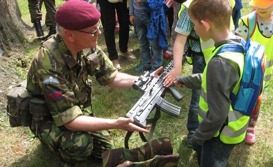 Grafika #69: Wyjazd do Jednostki Wojskowej-9.06.2017