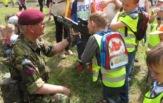 Grafika #70: Wyjazd do Jednostki Wojskowej-9.06.2017