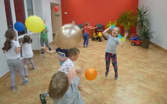 Grafika #38: Dzień Dziecka w przedszkolu