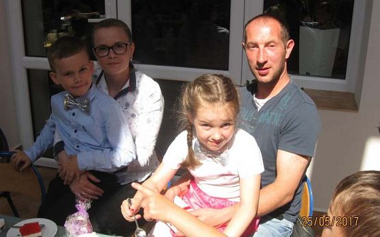 Grafika #29: Uroczystość Dnia Mamy i Taty w przedszkolu