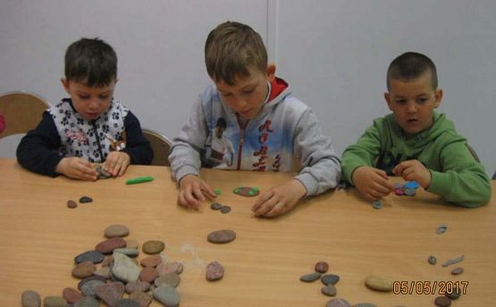 Grafika #24: Uczucia roślin-zajęcia edukacyjne na Rąbce