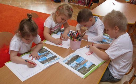 Grafika #24: Kto Ty jesteś?-Polak Mały