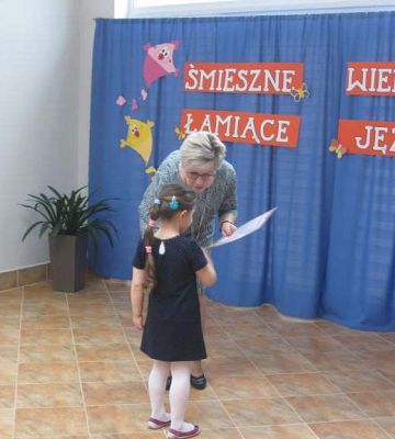 Grafika #35: Śmieszne wierszyki łamiące języki-przedszkolny konkurs logopedyczny